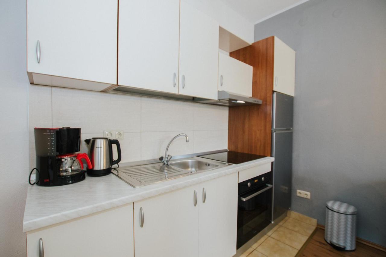 Apartment Deni Solin Bagian luar foto